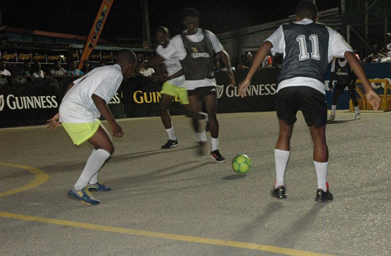 Action in the Berbice Zone of the Guinness ‘Greatest of the Streets’