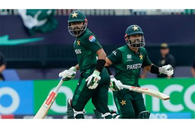 Babar Azam and Mohammad Rizwan have fallen out of favour with Pakistan's T20I plans (AFP/Getty Images)