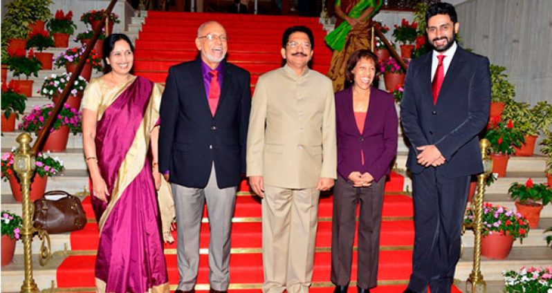 President Donald Ramotar and First Lady Deolatchmee Ramotar with Maharashtra’s Governor, Vidyasagar Rao, and his wife Vinoda, and Bollywood actor Abhishek Bachchan (left)
