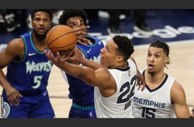 Desmond Bane (centre) joined the Memphis Grizzlies in 2020