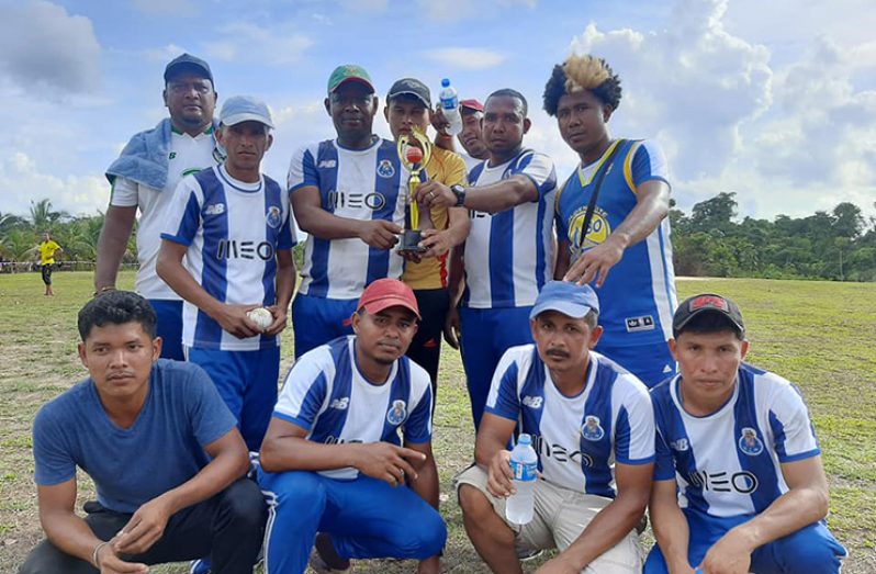 Barbina XI claimed an easy win in the clash.