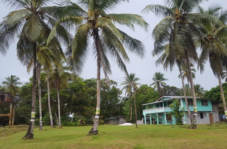 The beautiful village of Tapakuma/St Densy`