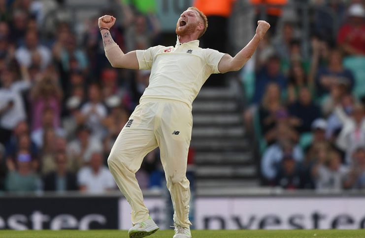 England close in on
victory after Stokes' burst