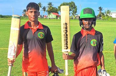Berbice Skipper Afraz Ali Budhoo and Romesh Bharrat shared in an unfinished 94-run stand at Everest yesterday (Sean devers photo)