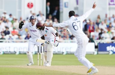 Shoaib Bashir bowled Jason Holder with a beauty as England closed in • Jul 21, 2024 • Getty Images