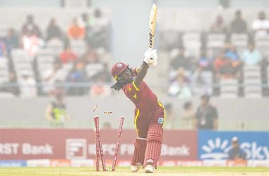 Deandra Dottin is bowled by Renuka Singh