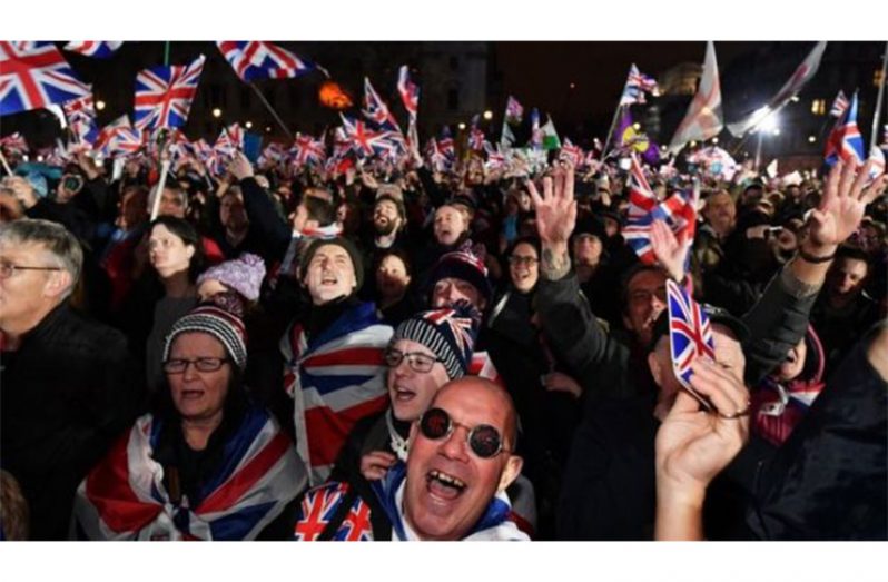 Brexit supporters held a party in Parliament Square(BBC/Getty Images)