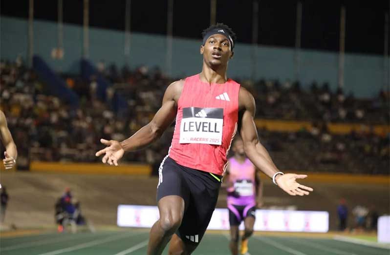 Bryan Levell eases to victory in the men’s 200 metres final.