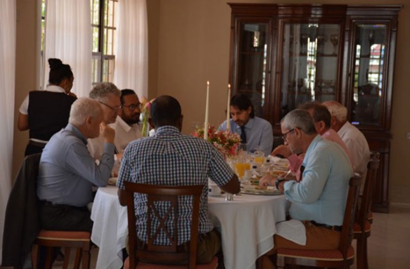 Ambassador Videti?  (middle left)and business representatives during the breakfast discussions