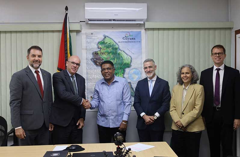 Minister of Agriculture, Zulfikar Mustapha, with a high-level Brazilian delegation as the two neighbouring states continue to expand bilateral ties