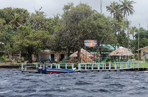 The landing leading to the beautiful Amerindian village of Capoey