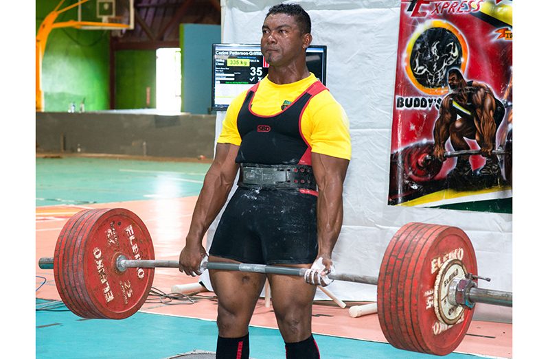 Carlos Peterson-Griffith during his 350kg deadlift (Yohan Savory photo)