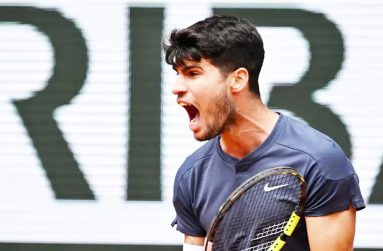 Carlos Alcaraz has reached the French Open quarter-finals for the third successive year