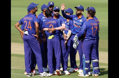 Yuzvendra Chahal picked up wickets in back-to-back balls in his first over (India vs West Indies, 1st ODI, Ahmedabad, February 6, 2022 © BCCI)