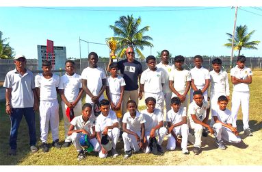 Champs RHTY&SC celebrate their Poonai Pharmacy U-13 title.