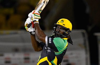 Chris Gayle's destructive century includes six fours and 11 sixes.
