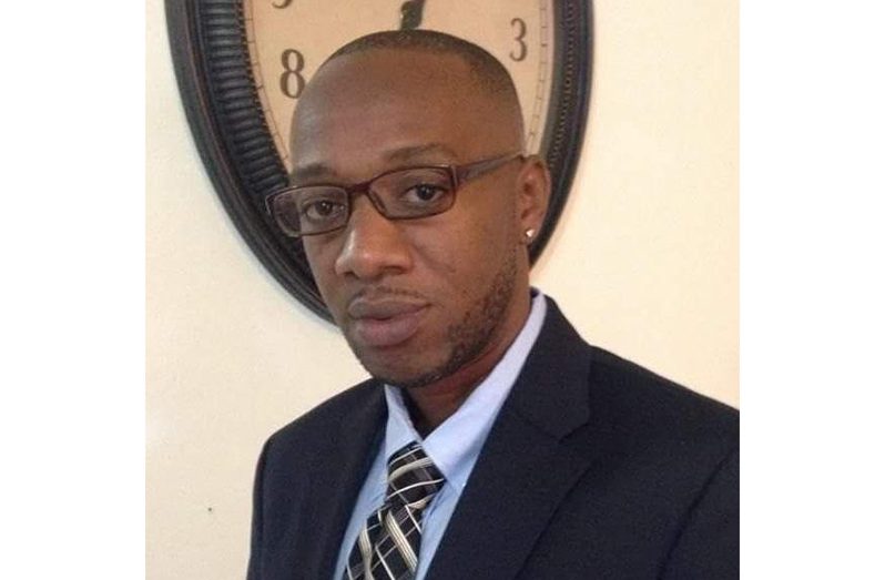 Executive Director of Right Start Foundation Colis Gifth