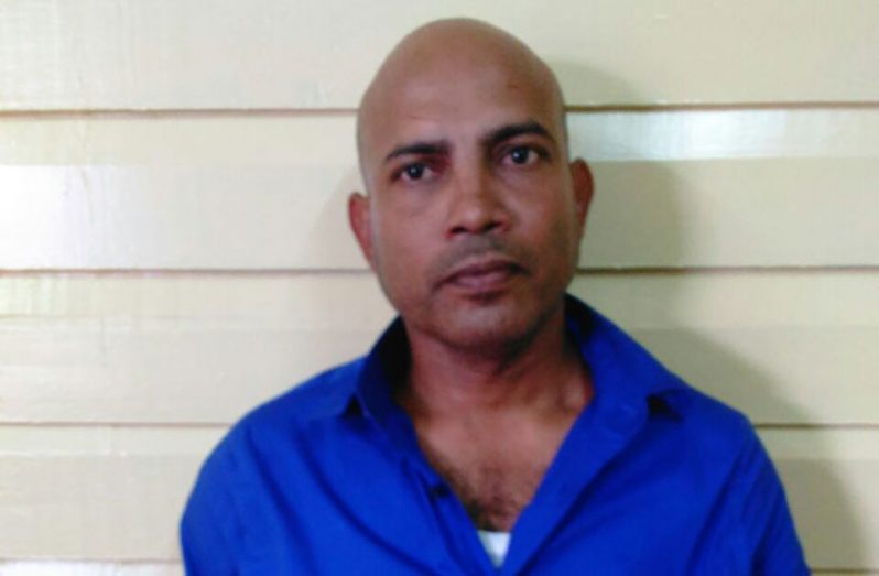 Wannabe policeman, Hemant Shilchand Narine