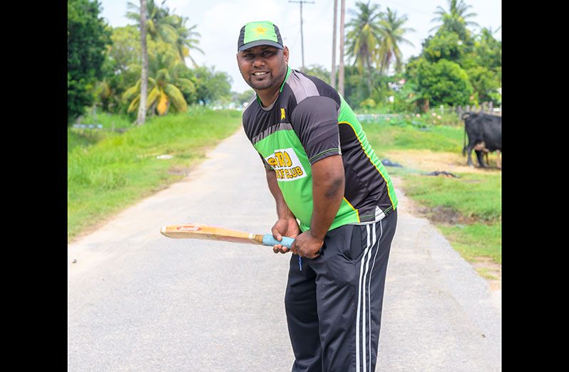 Cricketer/butcher Shazad Razak (Delano Williams photos)