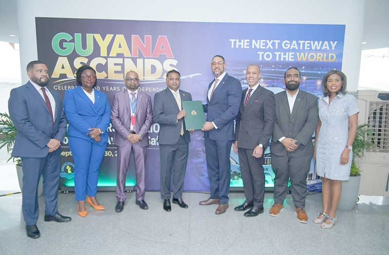 Minister of Public Utilities and Aviation of Guyana, Deodat Indar, and Deputy Director of the Dominican Institute of Civil Aviation, Miguel Amaurys Mejia Capellan, recently signed a Memorandum of Understanding (MOU) that establishes a collaborative framework to promote sustainability and decarbonisation within the aviation sector