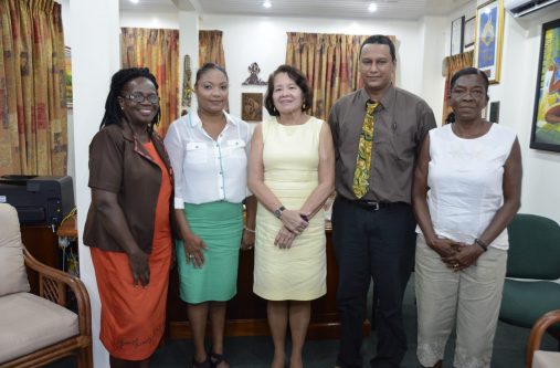 First Lady, Mrs. Sandra Granger (centre) is flanked by, from left to right: Ms. Maureen Daniels-Clarke, Ms. Alana Clarke, Ms. June Archer and Mr. Joel Sutherland of CYLAN Foundation.