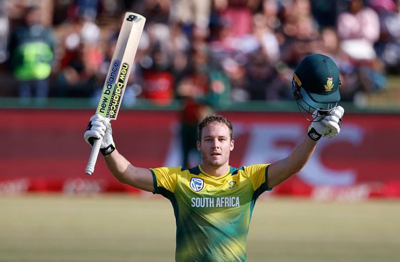 David Miller clobbered five sixes in the 19th over to subsequently bring up the fastest ton in T20I history ©AFP