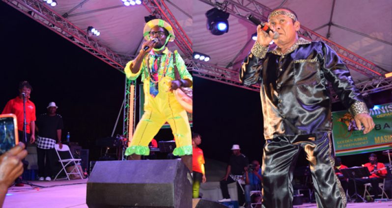 ‘De Professor’ and ‘Perai’ in all their element last Saturday night, the night of the finals, at Thirst Park (Photos by Cullen Bess-Nelson)