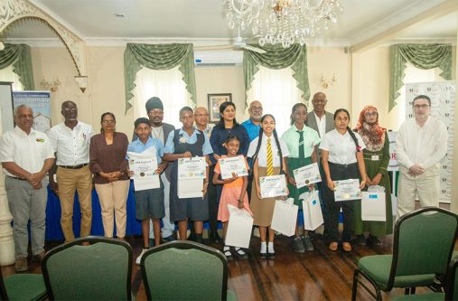 The award ceremony saw the proud winners receiving their prizes and certificates from the ERC