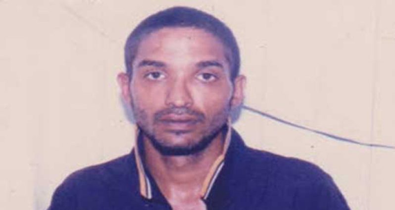 Captured and confessees to murder: Errol Khan