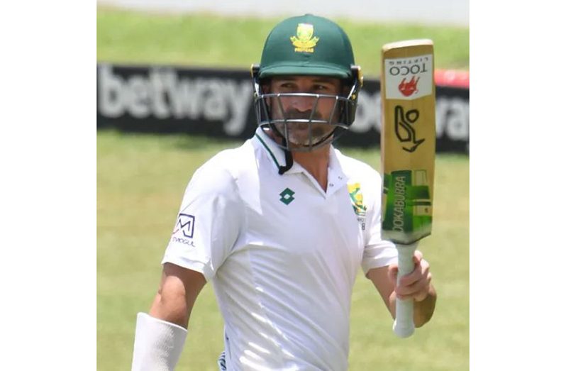 Dean Elgar walks off to a big ovation after his 185 in the first Test  •  Gallo Images