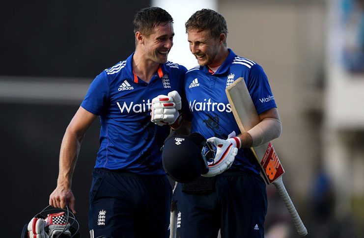 Chris Woakes and Joe Root saw England home, with man-of-the-match Root Unbeaten on 90.