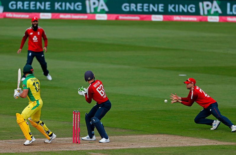 Marcus Stoinis edged Adil Rashid's final delivery to slip, England v Australia, 2nd T20I, Southampton, September 6, 2020