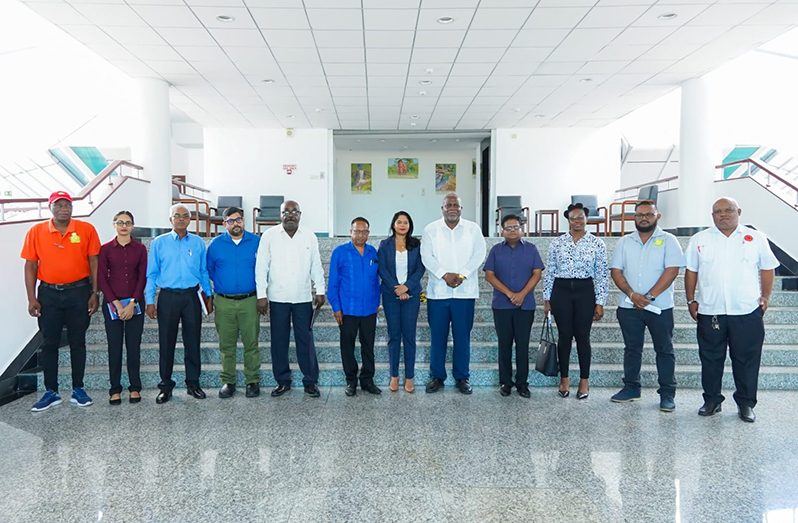 Prime Minister, Brigadier (Ret'd) Mark Phillips (fifth from right) flanked by Senior Finance Minister Dr. Ashni Singh and Minister of the Public Service Sonia Parag along with FITUG officials at the recent 2024 national budget consultations