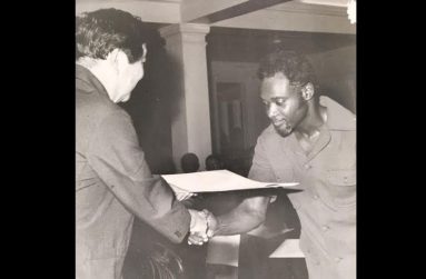 Farrier receiving the National Award of The Medal of Service (MS) from President Arthur Chung, in 1978.