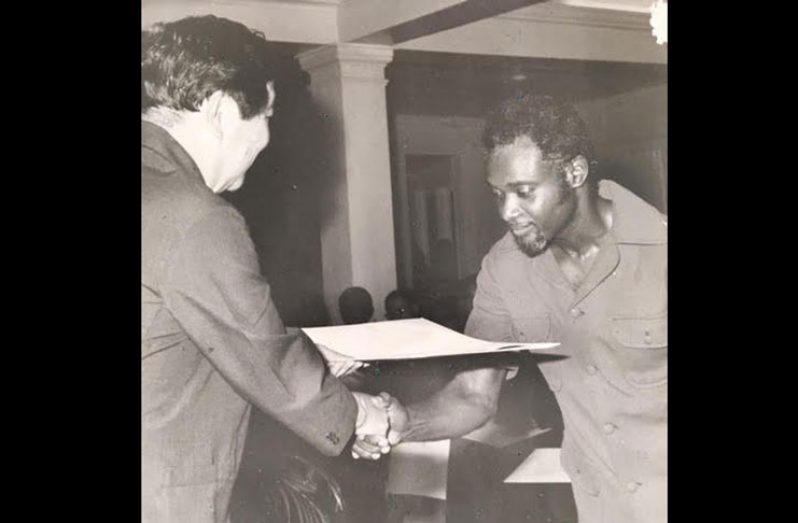 Farrier receiving the National Award of The Medal of Service (MS) from President Arthur Chung, in 1978.