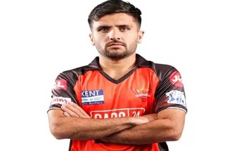 Left-arm fast bowler Fazalhaq Farooqi