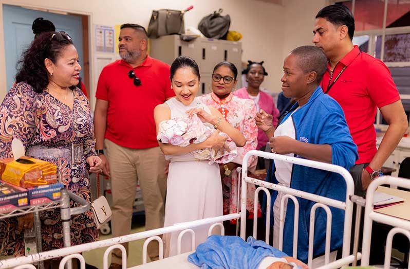 First Lady Arya Ali spent Christmas morning at the maternity and paediatric wards of the GPHC (Photos: Office of the First Lady)