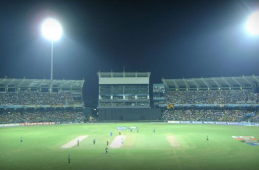 Floodlight-Cricket