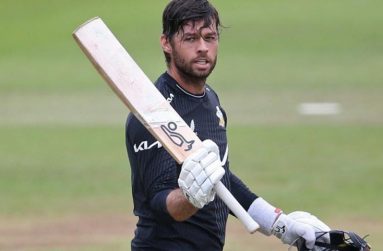 Ben Foakes' previous one-day best was 92 for Surrey against Somerset at Taunton in 2017.