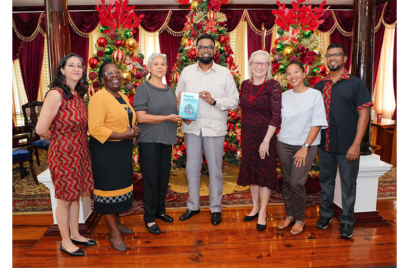 President, Dr Irfaan Ali recently received a visit from the Bahá’í National
Spiritual Assembly of Guyana at State House. During the engagement, there
were meaningful discussions on their positive contributions to our society. The
President commended the organisation for its work and explored avenues for
further collaboration to better our nation and the well-being of our people