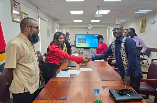 Guyana Teachers’ Union (GTU) President Mark Lyte and Ministry of Education Permanent Secretary, Shannielle Hoosein- Outar, inked the agreement between the GTU and the Ministry of Education (Education Ministry photos)