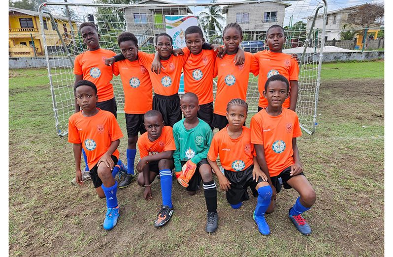 Fruta Conquerors U-11