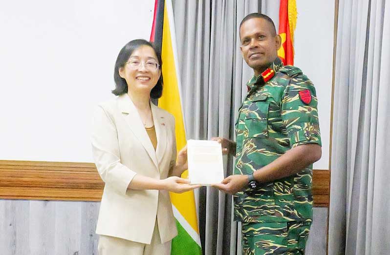 Chief of Defence Staff, Brigadier Omar Khan handed over a token of appreciation to Her Excellency Ambassador Guo Haiyan at Defence Headquarters