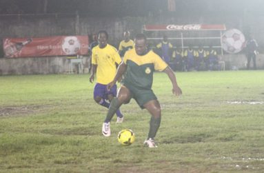 Part of the action between Pele and GDF at the GFC ground last Sunday in the GFA Banks Beer Cup.