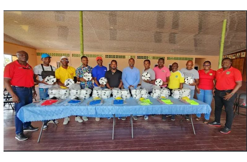 GFF President Wayne Forde (centre) with GFF officials and stakeholders of Berbice football (Photo: GFF))