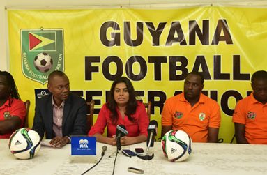 Head table at GFF Press briefing yesterday (L-R) Wayne Dover (Alpha United coach), Dion Inniss (GFF executive committee member), Darshanie Yusuf (Ansa McAl), Kavin Pearce (Slingerz asst coach) and Tichard Joseph (captain of Slingerz. (Adrian Narine photo)
