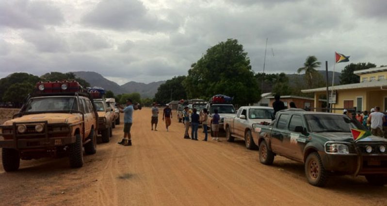 The Safari convoy at one of the checkpoints along the route (GINA photos)