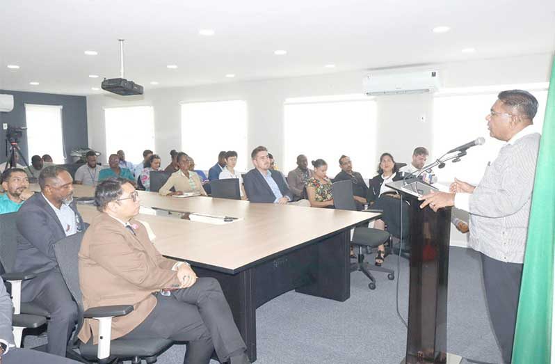Gathering Minister of Agriculture, Zulfikar Mustapha, during his address to the gathering at GCCI’s headquarters at Waterloo Street