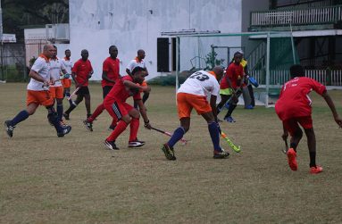 GCC's Dwayne Scott attacks the Old Fort circle