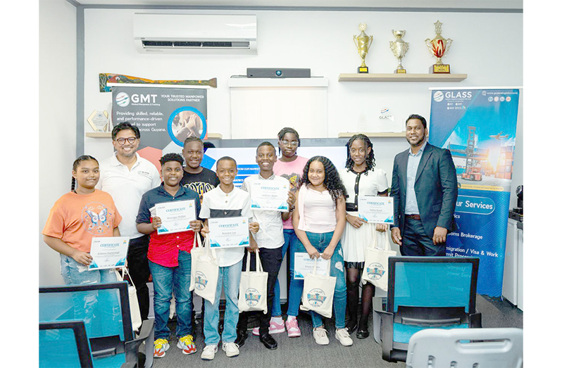 The awardees are children of employees of the GLASS Group and were recognised for their strong performances at this year’s NGSA